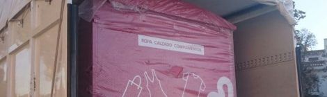 Nuevos contenedores de recogida de ropa en Cáritas Koopera Almería